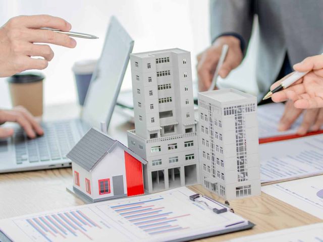 Servizi per l’ingegneria ed amministrazioni immobiliari